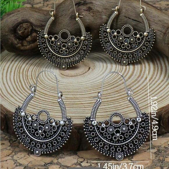 5 for $25  Huggies - Picture 3 of 3